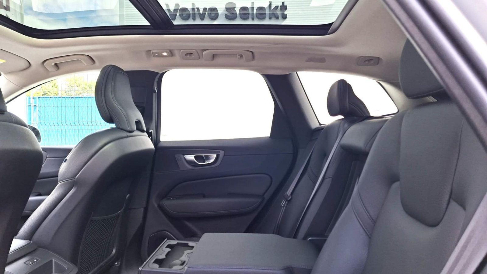2023 Volvo XC60 — fotografija 4