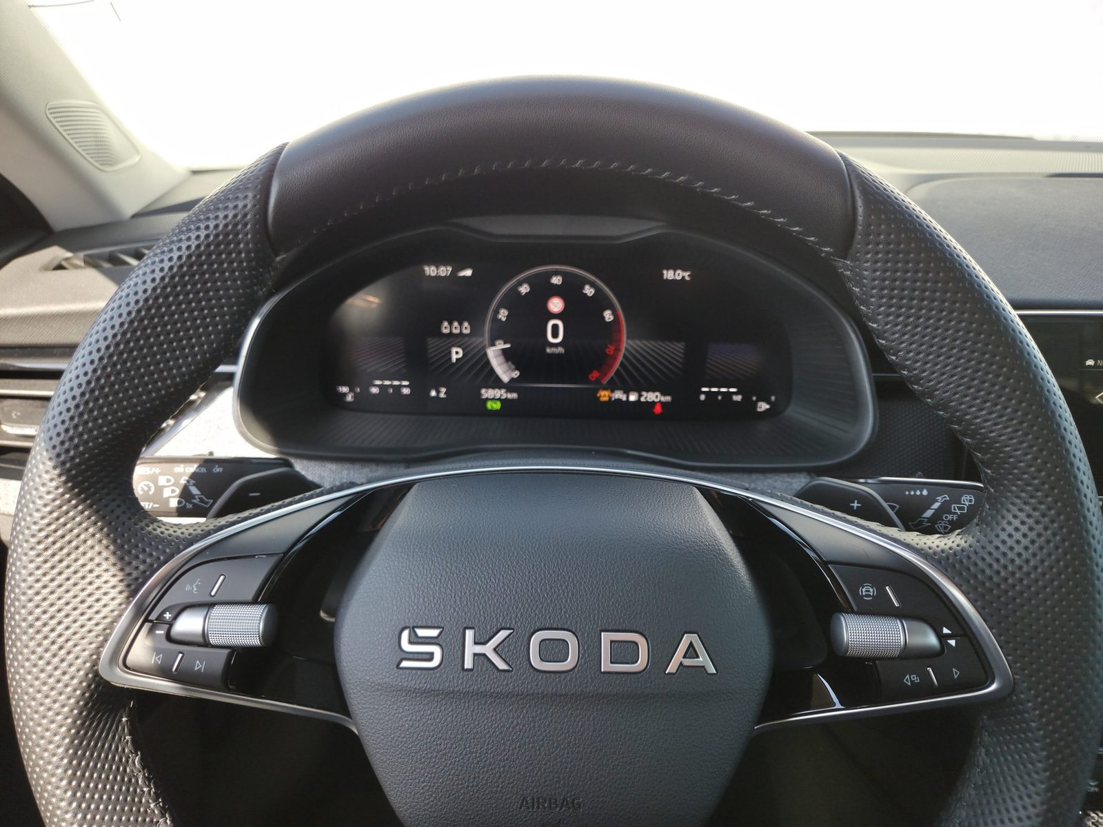 2025 Škoda Kamiq — fotografija 11