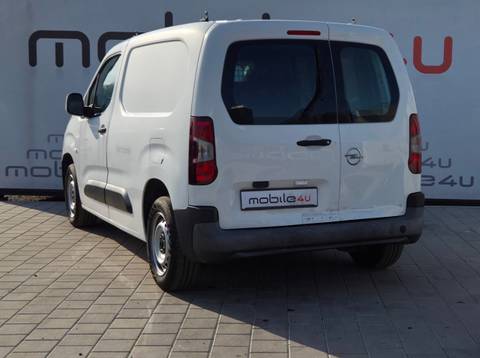 2020 Opel Combo — sličica 3