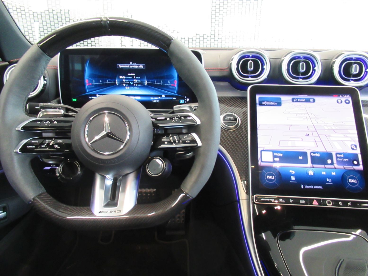 2025 Mercedes-Benz C-klasa — fotografija 15