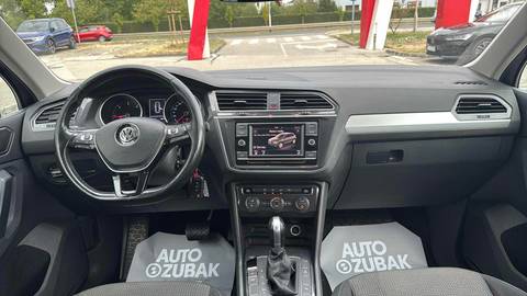 2017 Volkswagen Tiguan — sličica 11