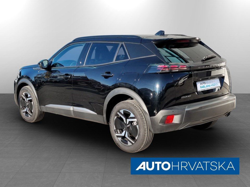 2025 Peugeot 2008 — fotografija 3