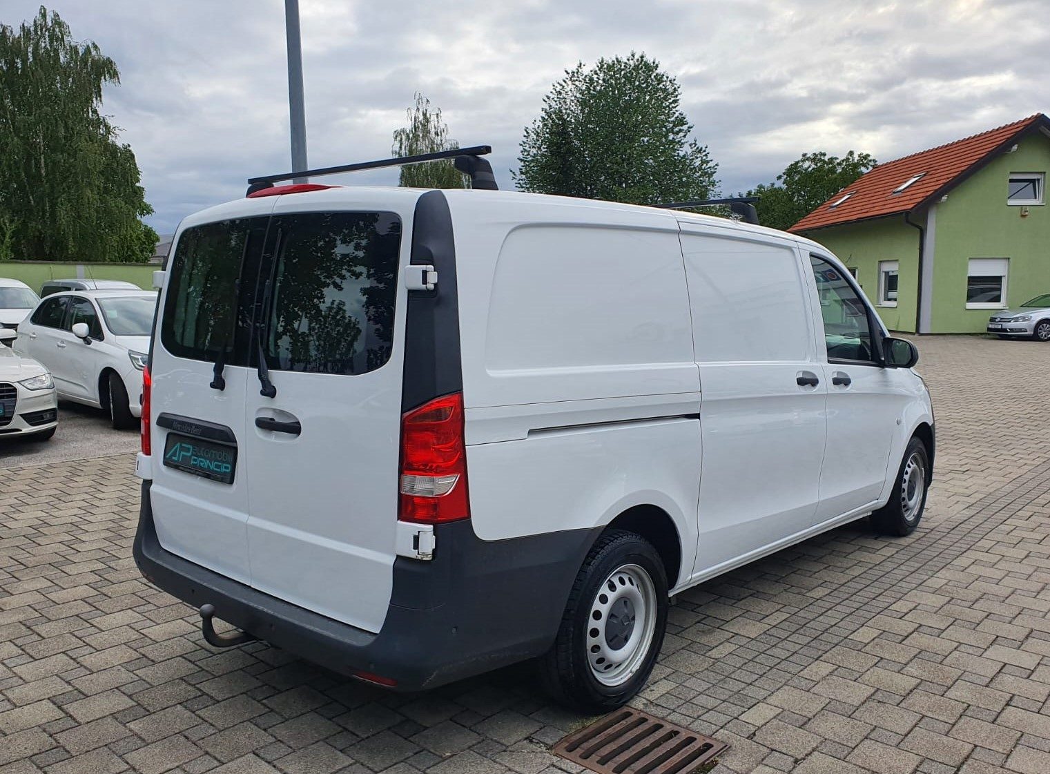 2015 Mercedes-Benz Vito — fotografija 7