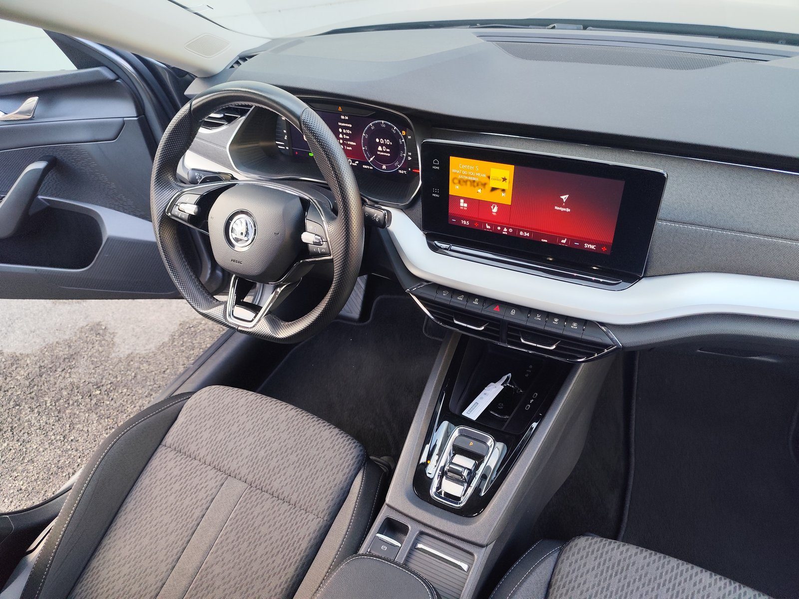2024 Škoda Octavia — fotografija 13