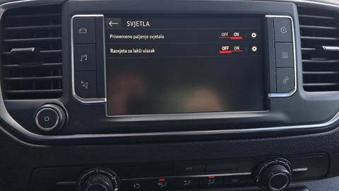 2022 Opel Vivaro — sličica 25