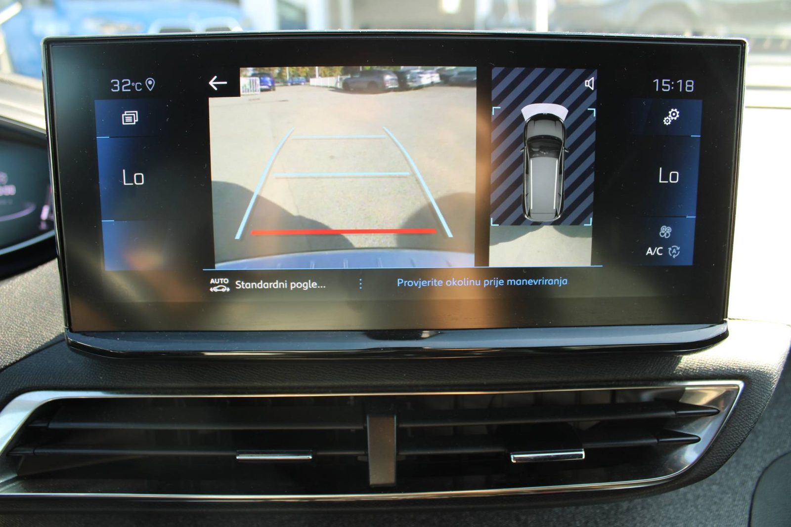 2023 Peugeot 5008 — fotografija 21