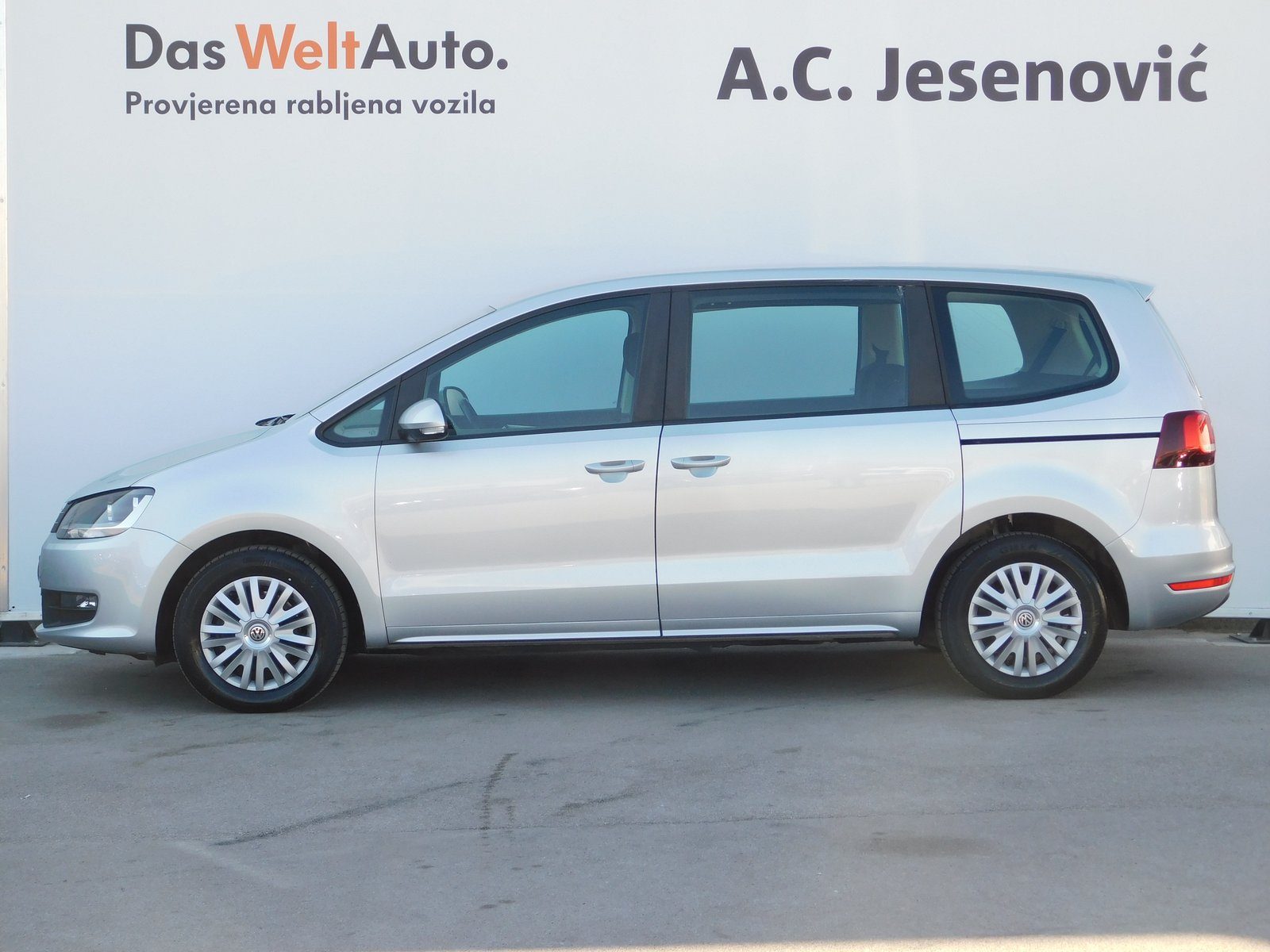 2016 Volkswagen Sharan — fotografija 7