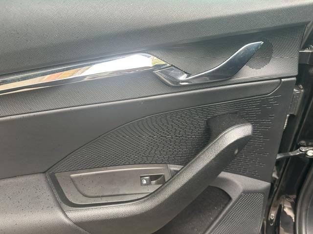 2023 Škoda Octavia — fotografija 19