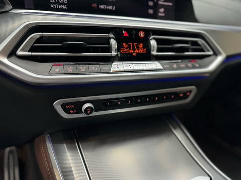 2021 BMW X5 — sličica 12