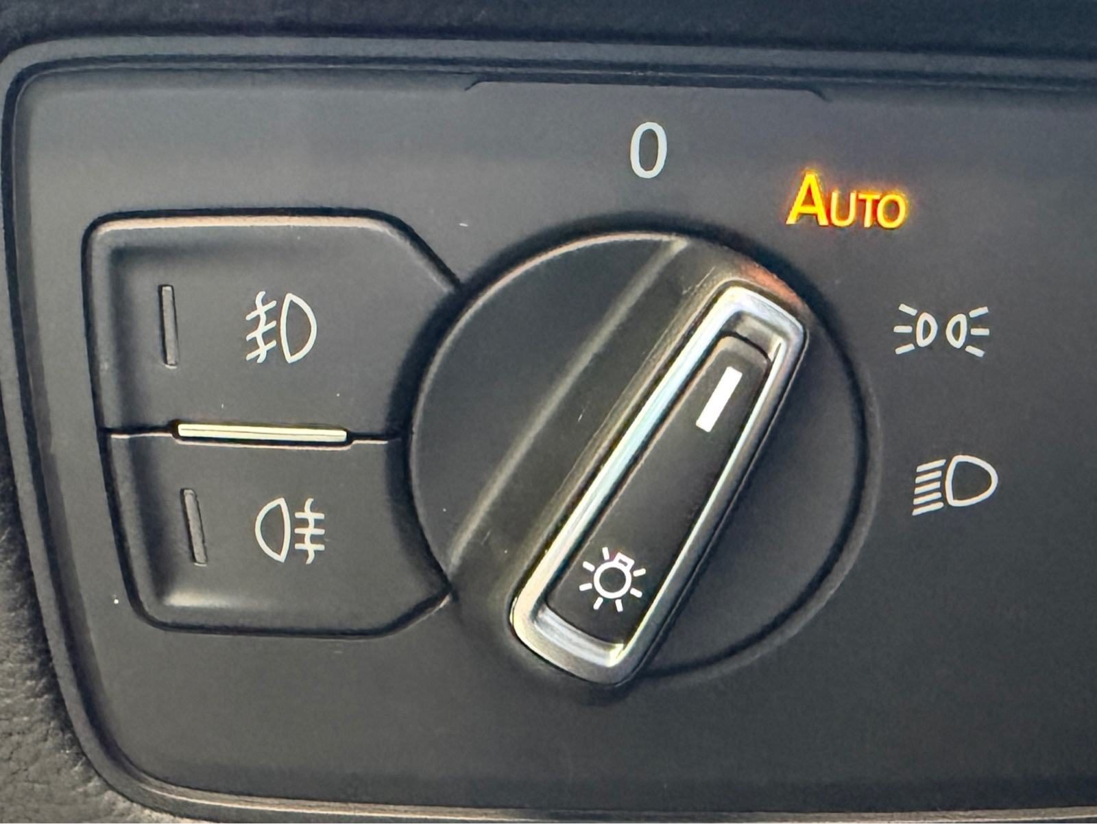 2021 Volkswagen Passat — fotografija 28