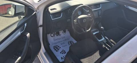 2016 Škoda Octavia — sličica 10