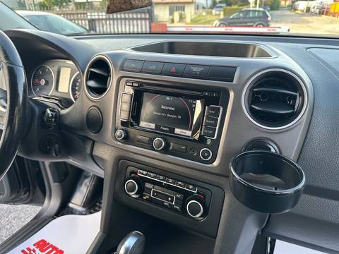 2013 Volkswagen Amarok — sličica 22