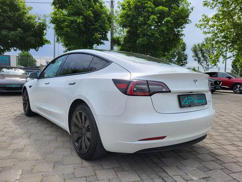 2021 Tesla Model 3 — sličica 4