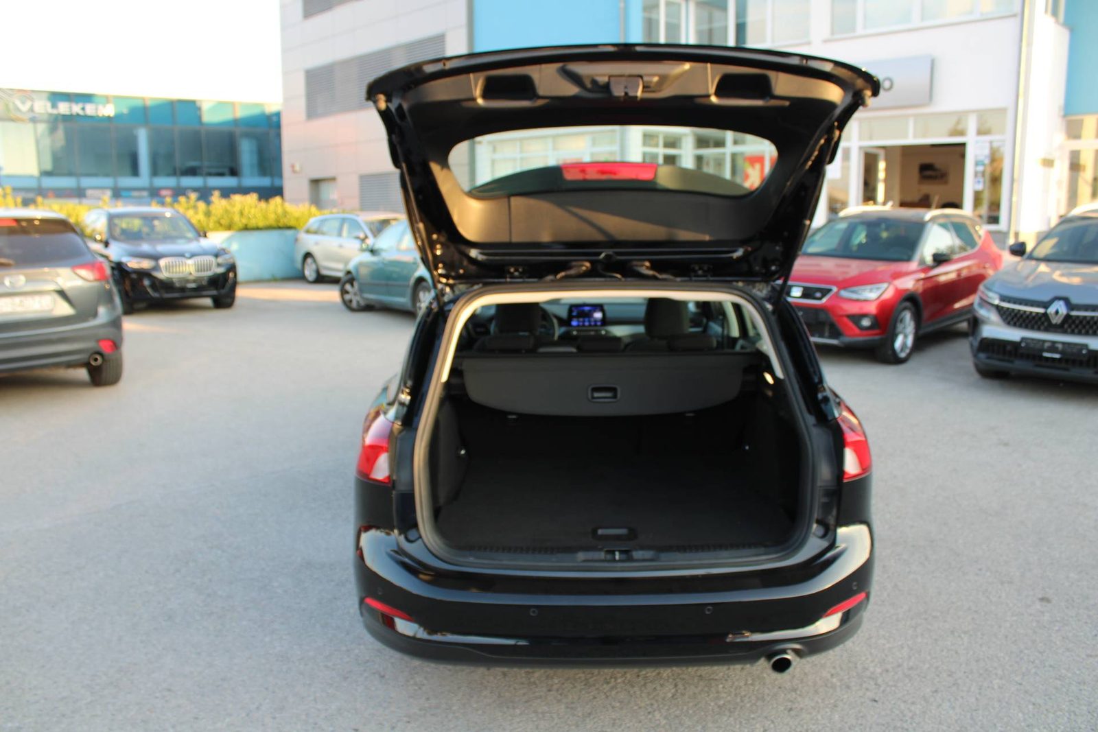 2023 Ford Focus karavan — fotografija 9