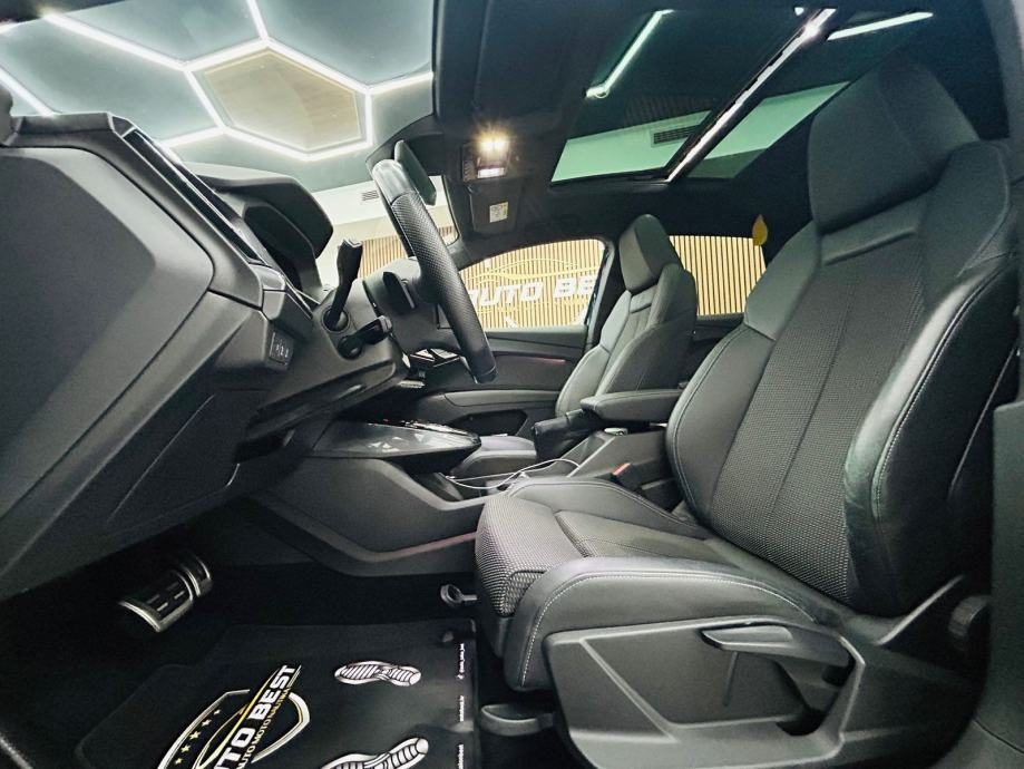 2022 Audi Q4 e-tron — fotografija 7