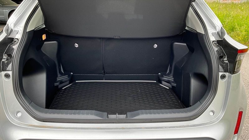 2026 Toyota Yaris Cross — fotografija 10