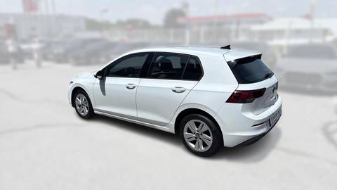 2022 Volkswagen Golf — sličica 5