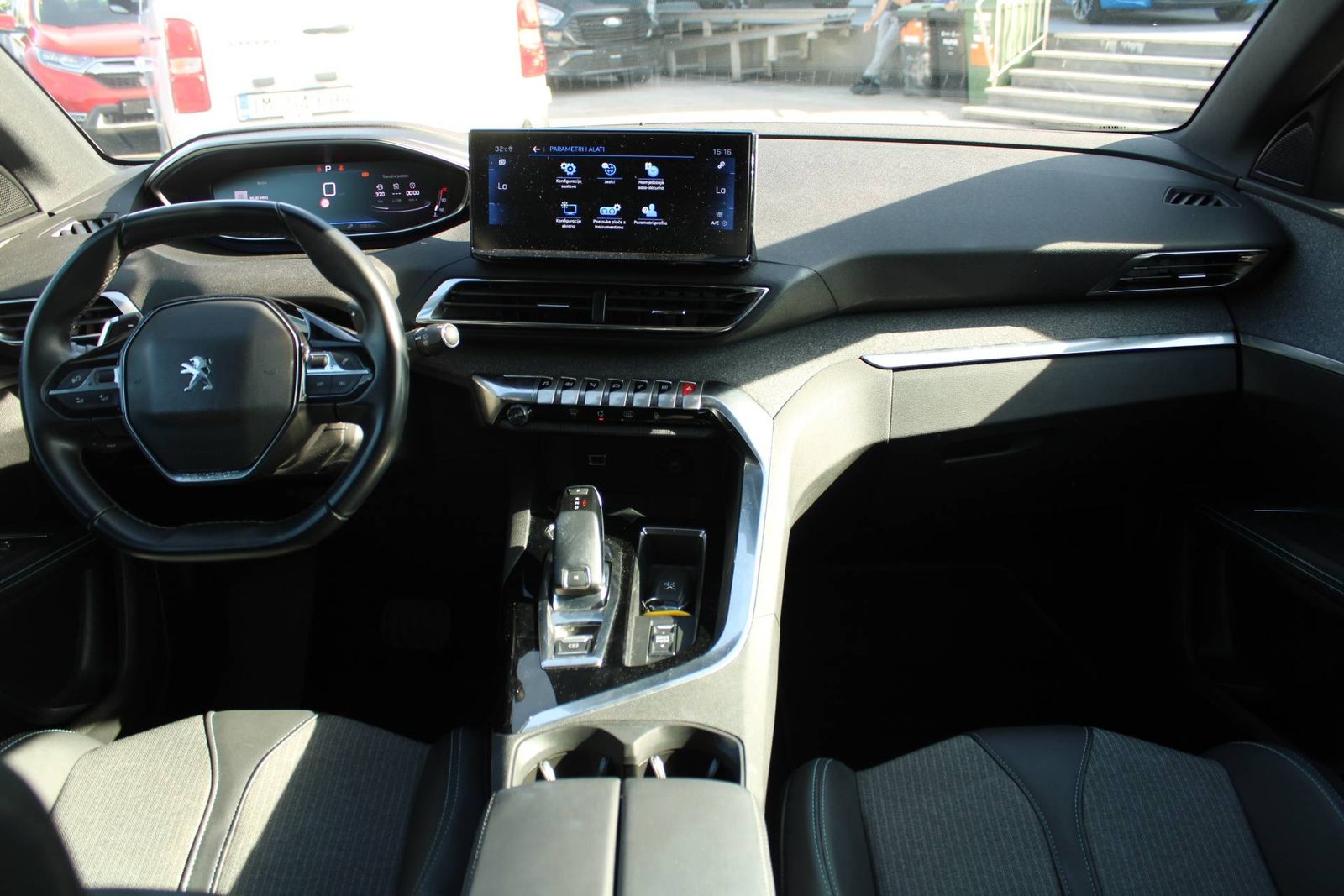 2023 Peugeot 5008 — fotografija 16