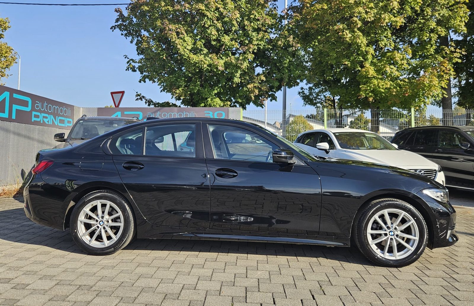 2021 BMW Serija 3 — fotografija 7
