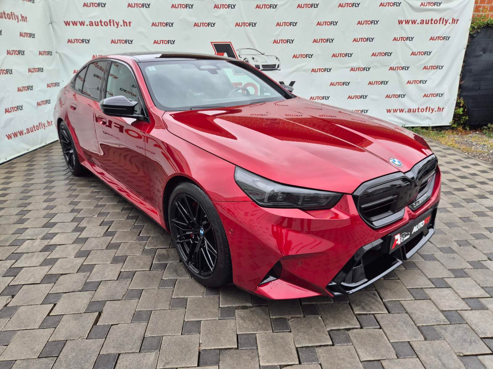 2025 BMW M5 — fotografija 10
