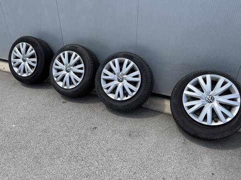 2022 Volkswagen Golf — sličica 17