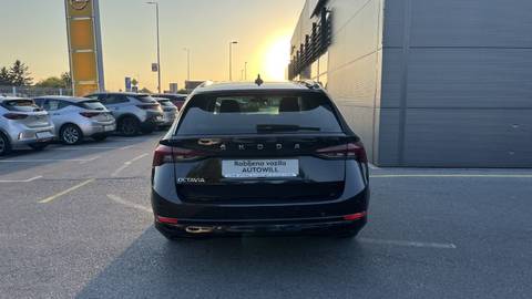 2023 Škoda Octavia — sličica 6