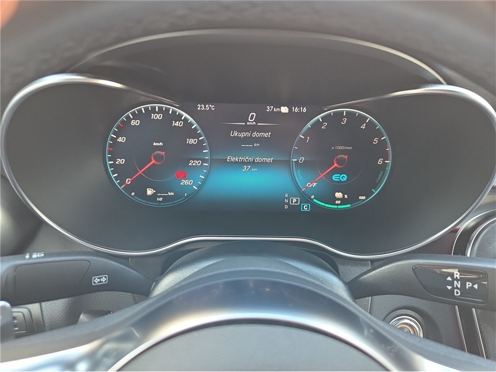 2022 Mercedes-Benz GLC — fotografija 12