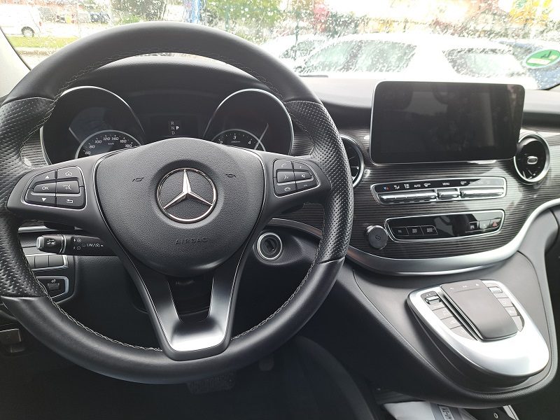 2022 Mercedes-Benz V-klasa — fotografija 11