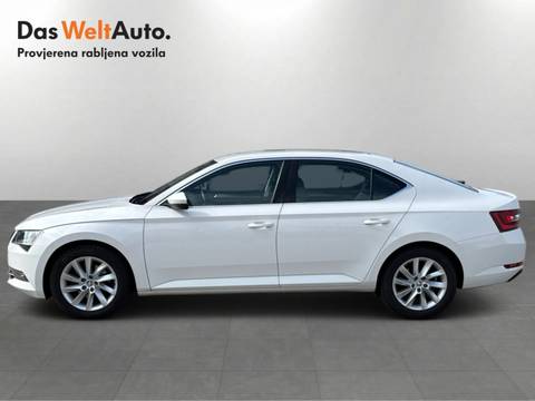 2019 Škoda Superb — sličica 2