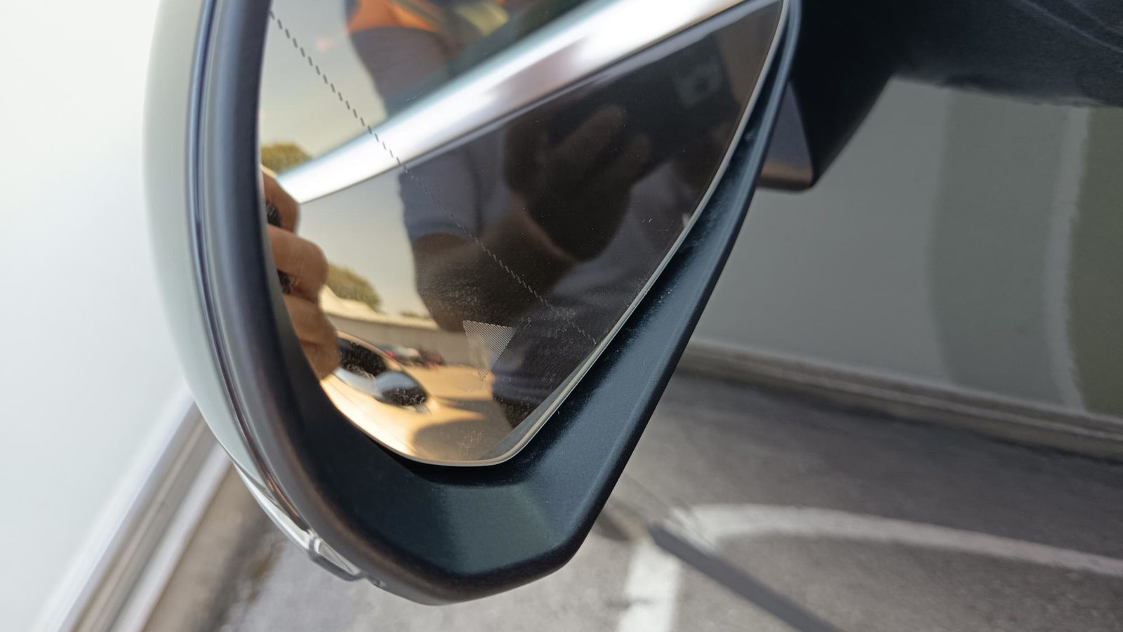 2026 Mercedes-Benz GLC Avantgarde — fotografija 17