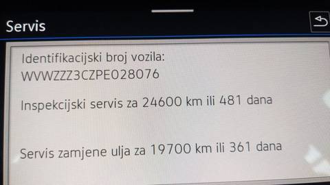 2022 Volkswagen Passat — sličica 20