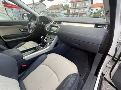 2016 Land Rover Evoque — sličica 15