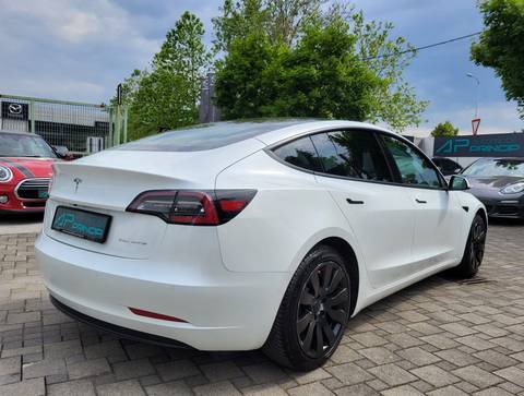 2021 Tesla Model 3 — sličica 6