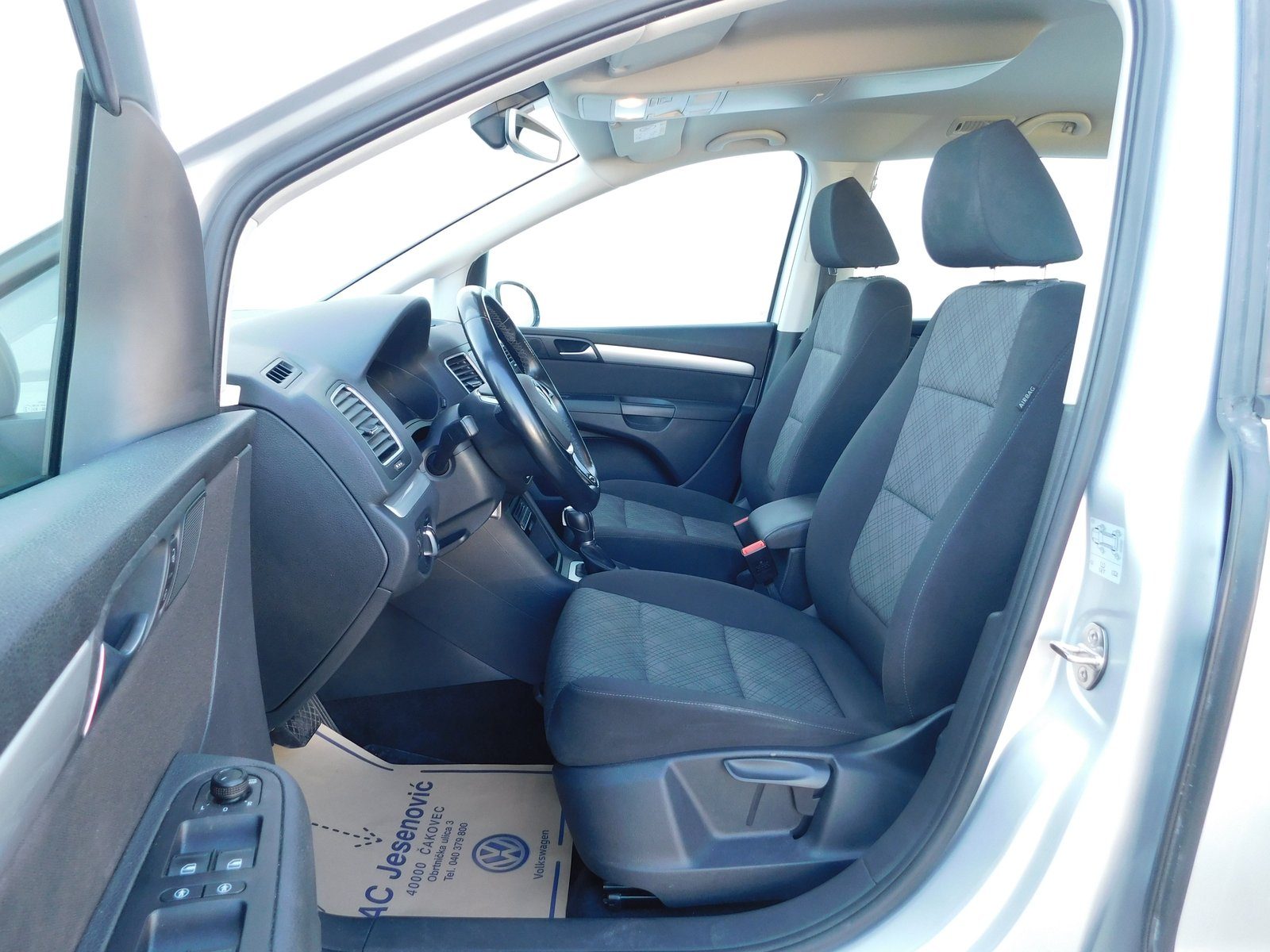 2016 Volkswagen Sharan — fotografija 9