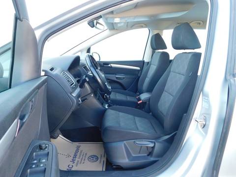 2016 Volkswagen Sharan — sličica 9