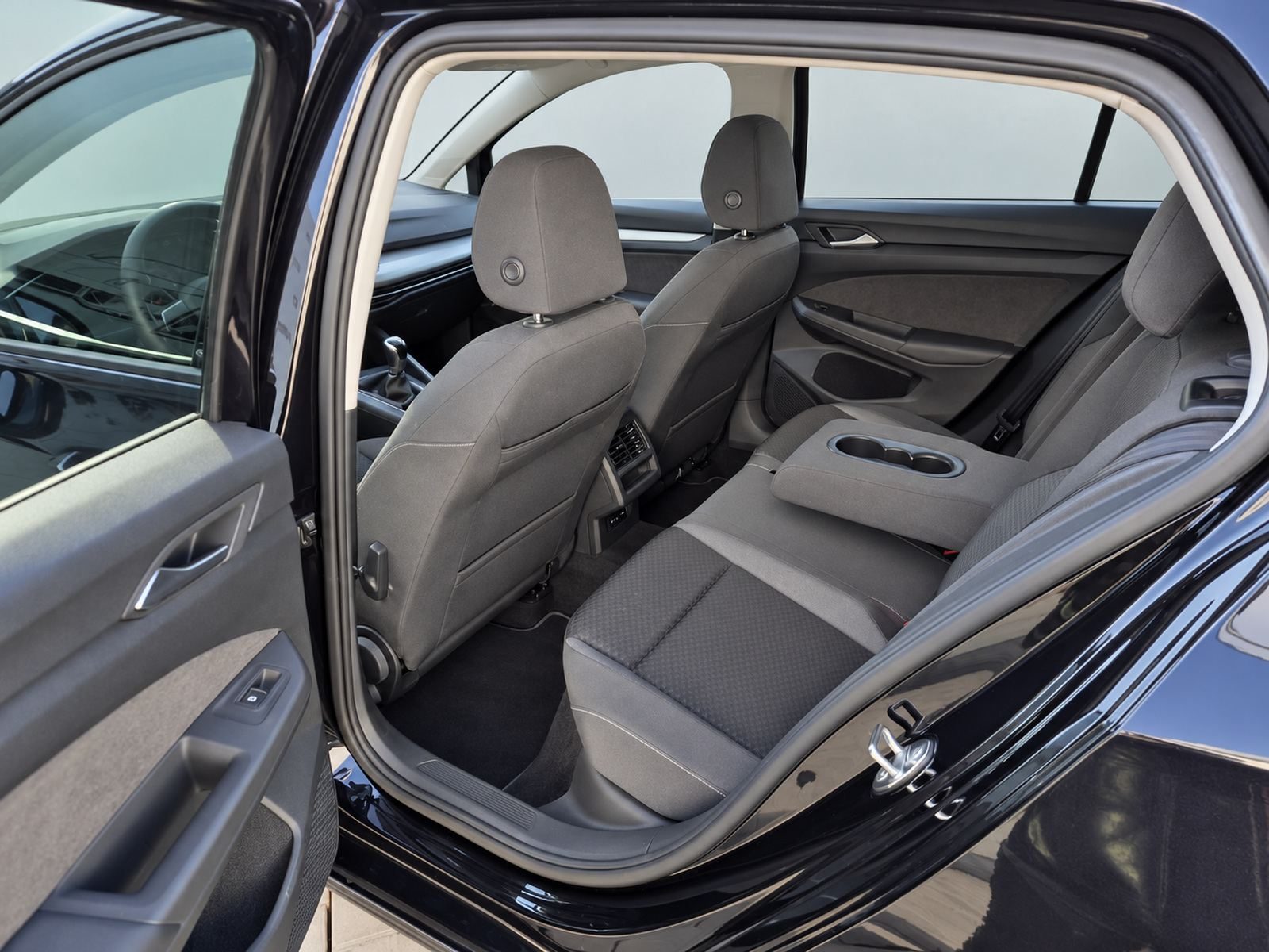 2021 Volkswagen Golf — fotografija 14