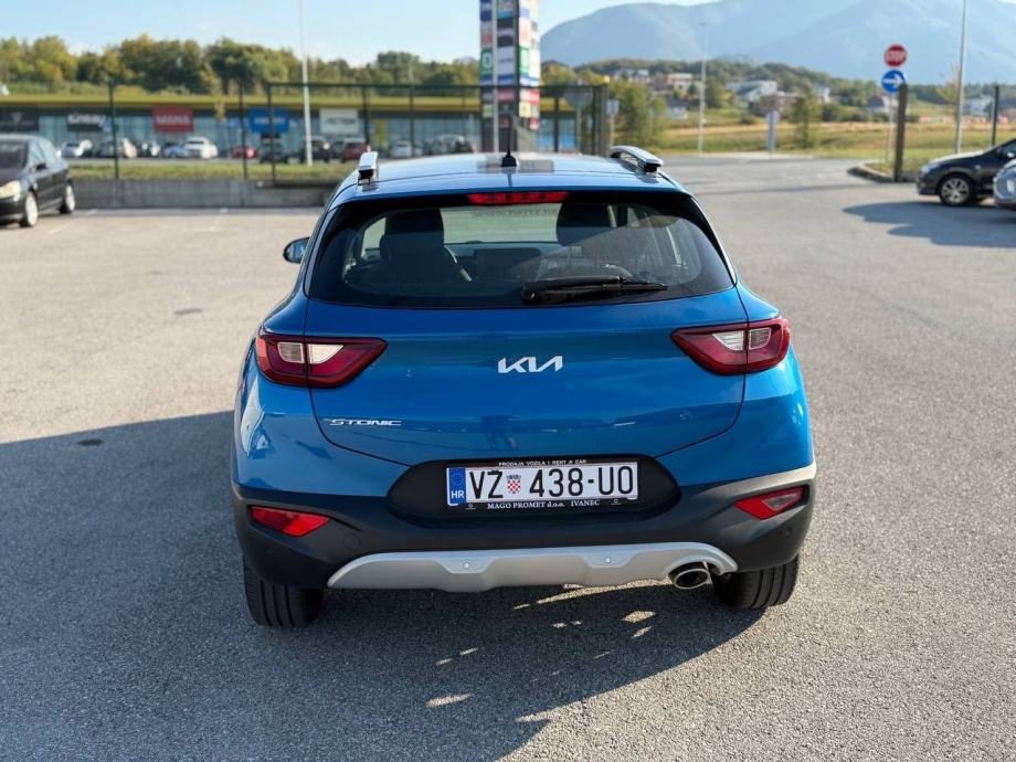 2022 Kia Stonic — fotografija 6