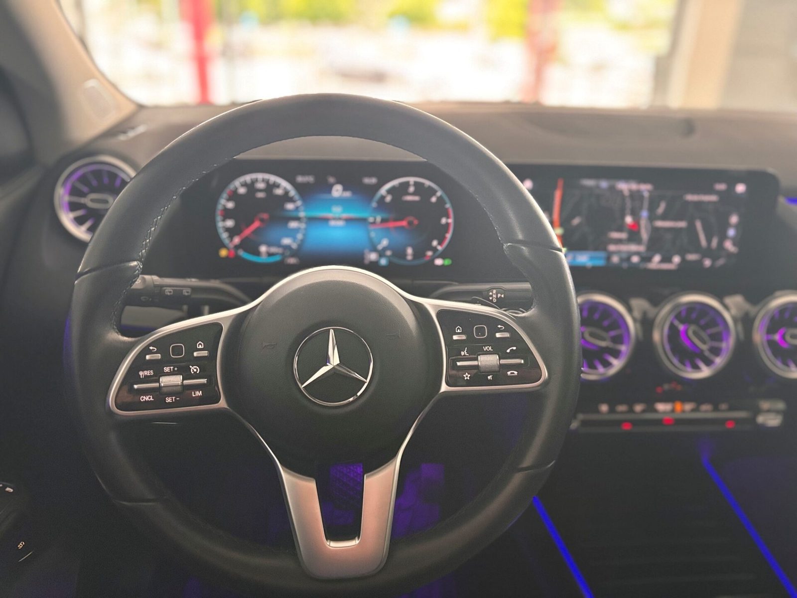 2021 Mercedes-Benz GLA — fotografija 19