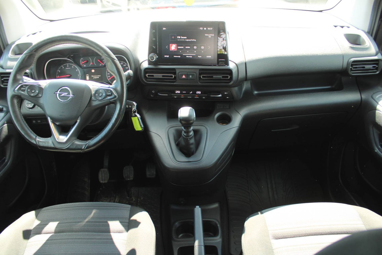 2021 Opel Combo — fotografija 14