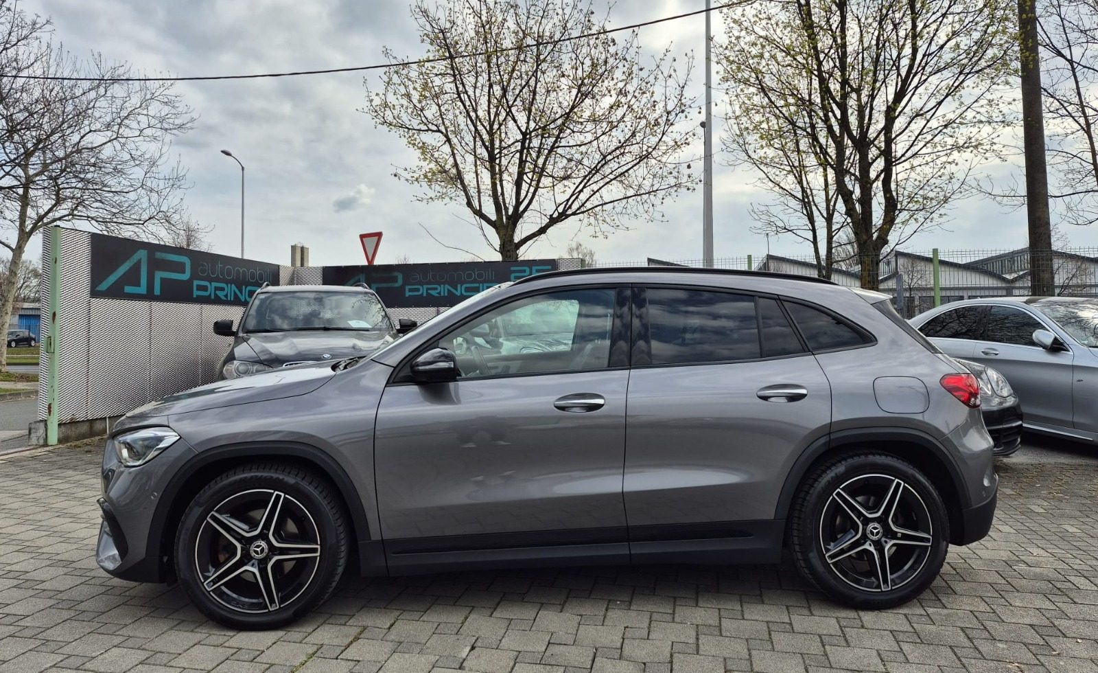 2022 Mercedes-Benz GLA — fotografija 3