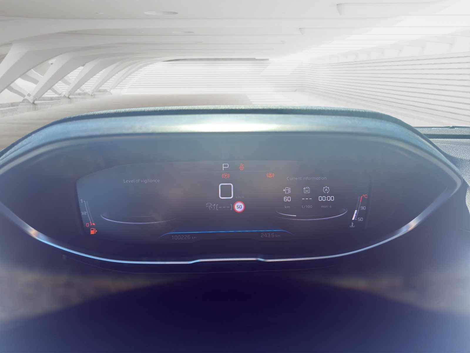 2023 Peugeot 5008 — fotografija 11
