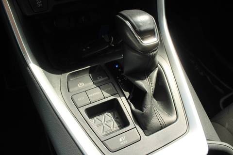 2022 Toyota RAV4 — sličica 17