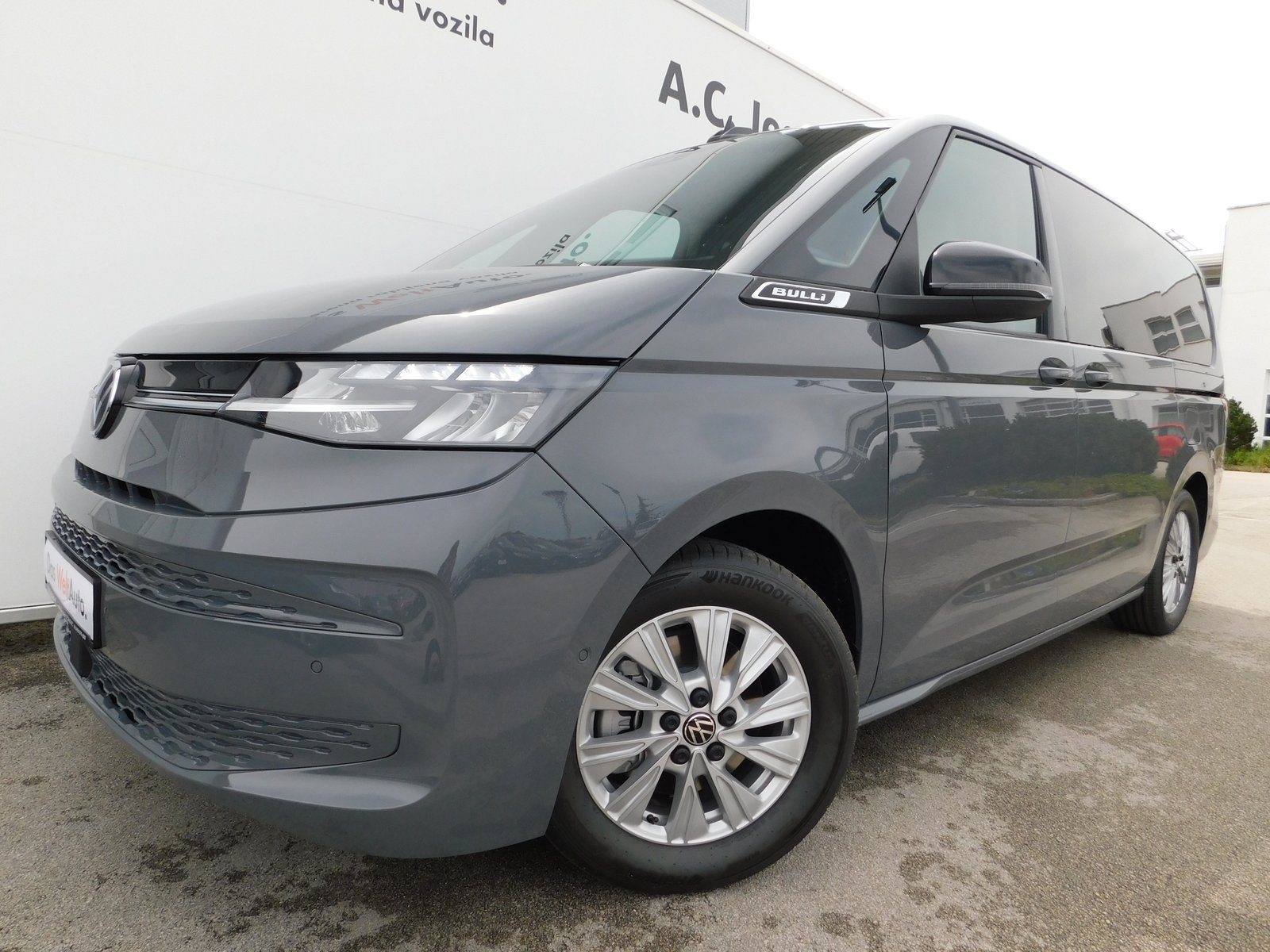 2025 Volkswagen Multivan — fotografija 7