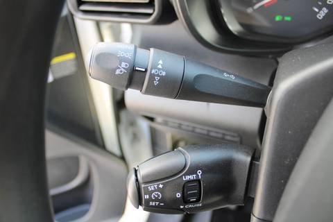 2020 Citroën Berlingo — sličica 13