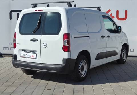 2020 Opel Combo — sličica 4