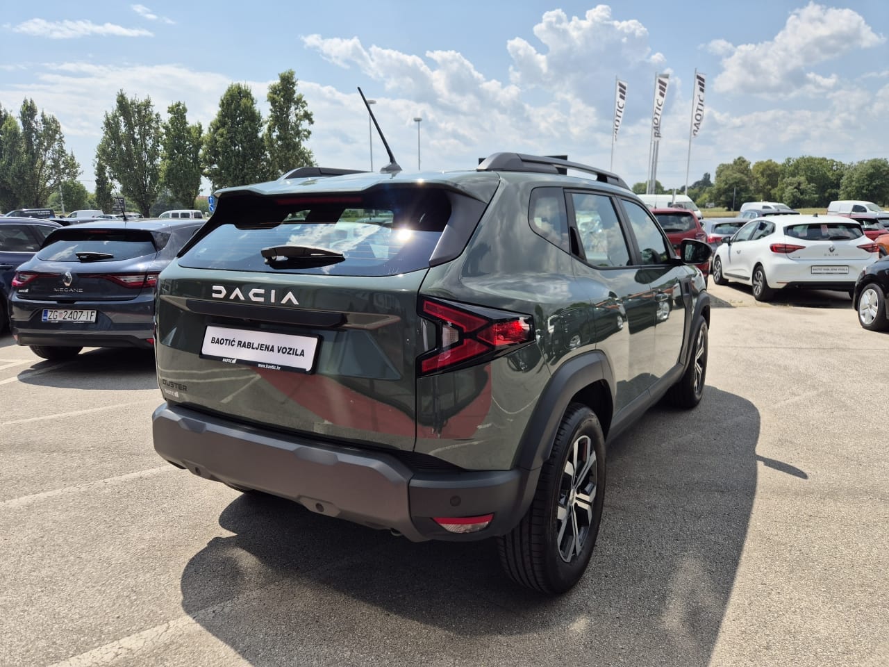 2025 Dacia Duster — fotografija 5