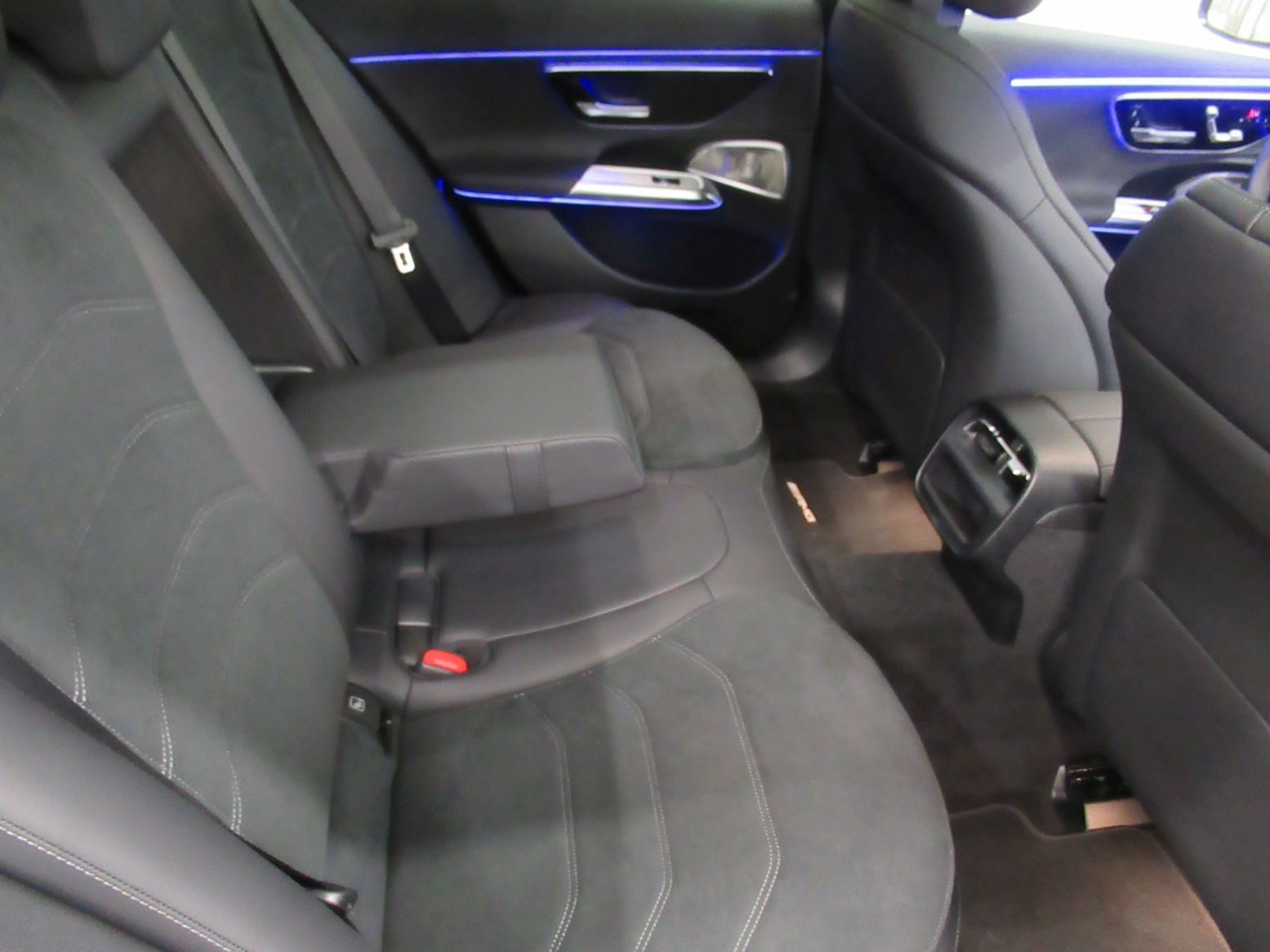 2024 Mercedes-Benz E-klasa — fotografija 13