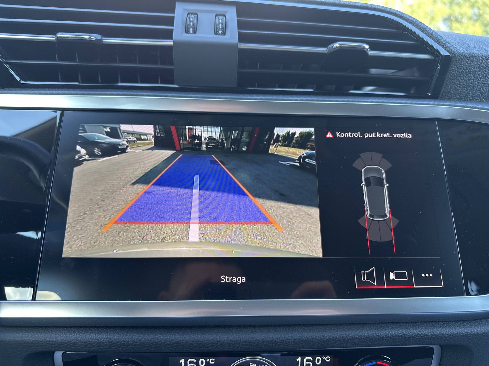 2025 Audi Q3 — fotografija 20
