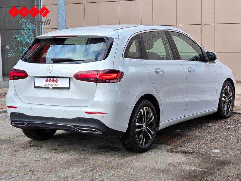 2023 Mercedes-Benz Klasa — fotografija 4