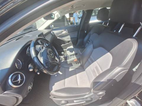 2015 Mercedes-Benz GLA — sličica 9